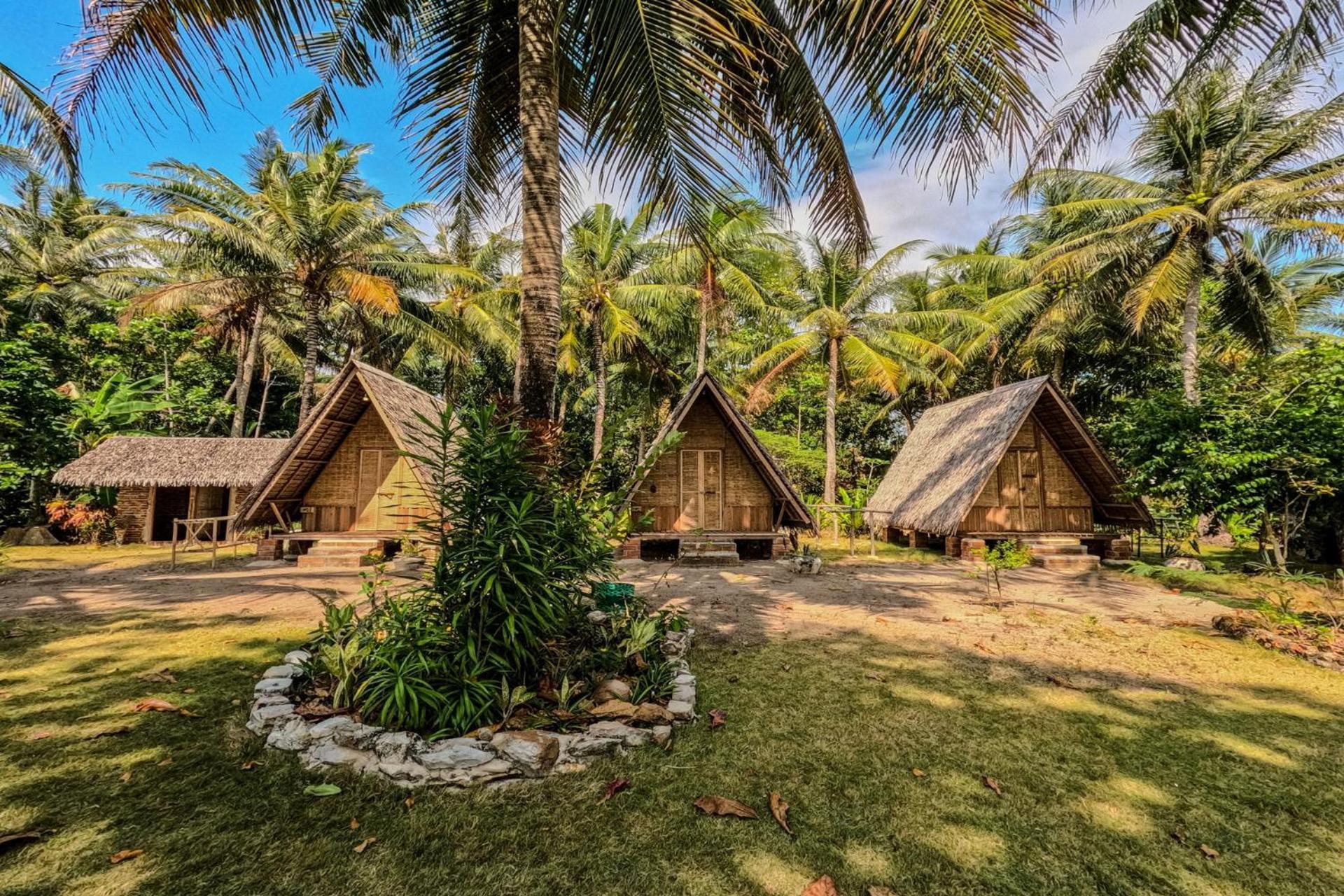 Bunga Jabe Villa Karimunjawa Exterior photo